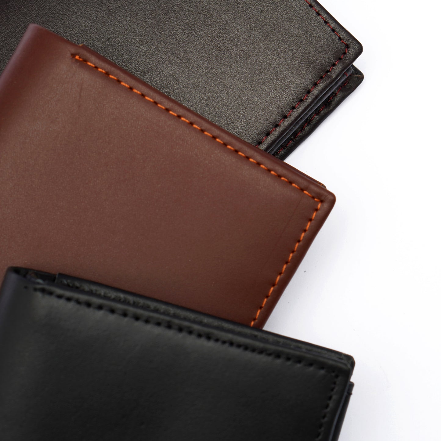 Leather Luxe: Classic Cow Wallet